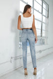 HIGH RISE GIRLFRINED JEANS LIGHT WASH